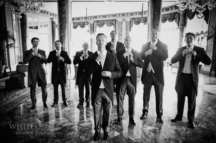White Fashion Wedding Photographer Wedding in Italy 0006
