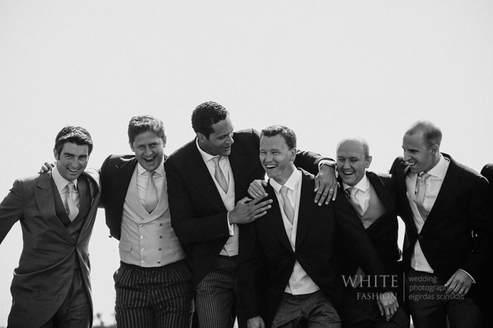 White Fashion Wedding Photographer Wedding in Italy 0010