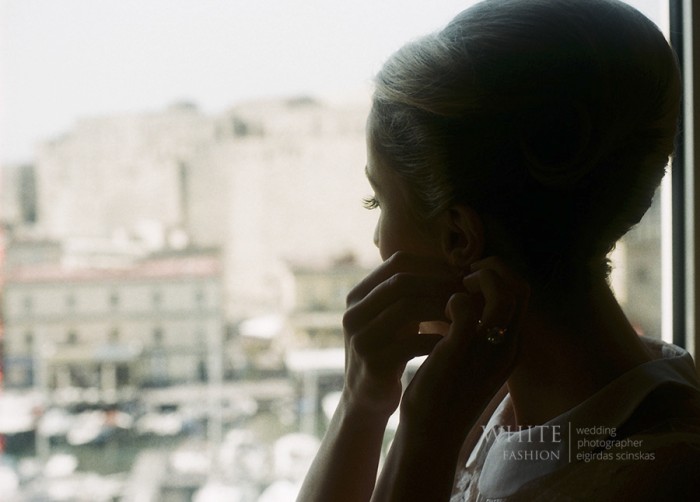White Fashion Wedding Photographer Wedding in Italy 0019