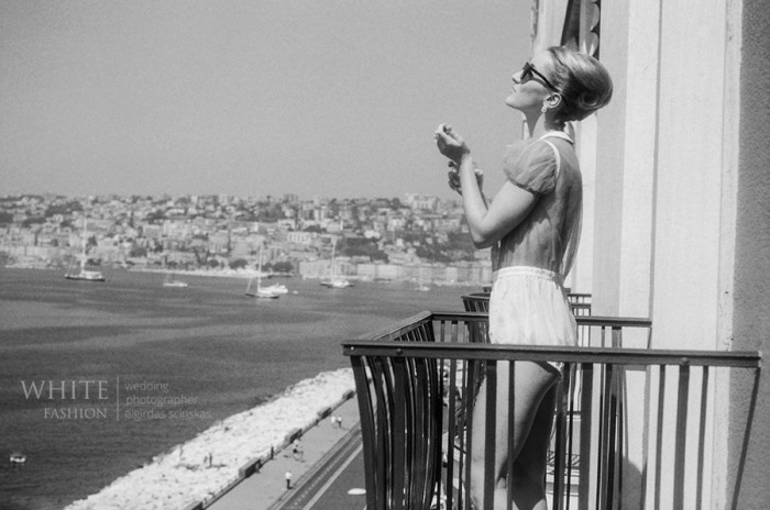 White Fashion Wedding Photographer Wedding in Italy 0023
