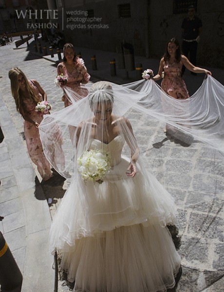 White Fashion Wedding Photographer Wedding in Italy 0056