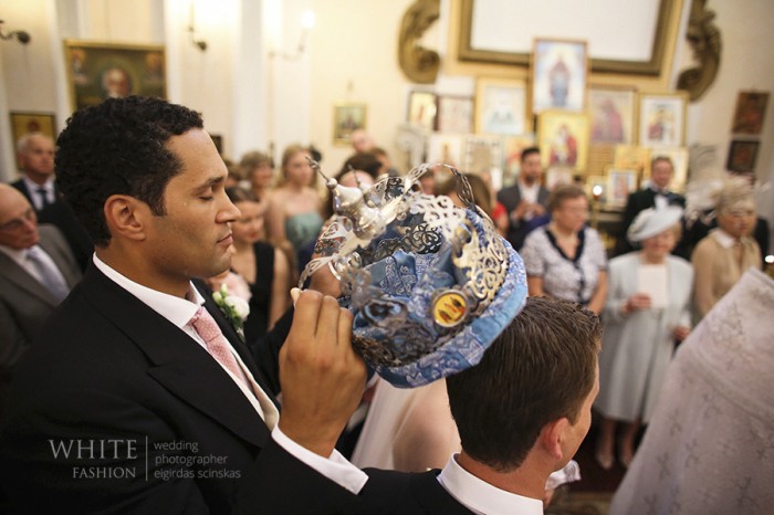 White Fashion Wedding Photographer Wedding in Italy 0070