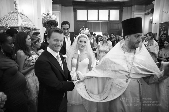 White Fashion Wedding Photographer Wedding in Italy 0071