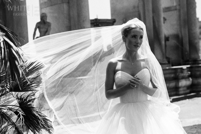 White Fashion Wedding Photographer Wedding in Italy 0098