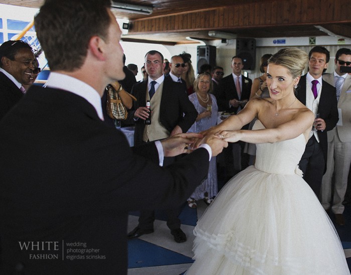 White Fashion Wedding Photographer Wedding in Italy 0110