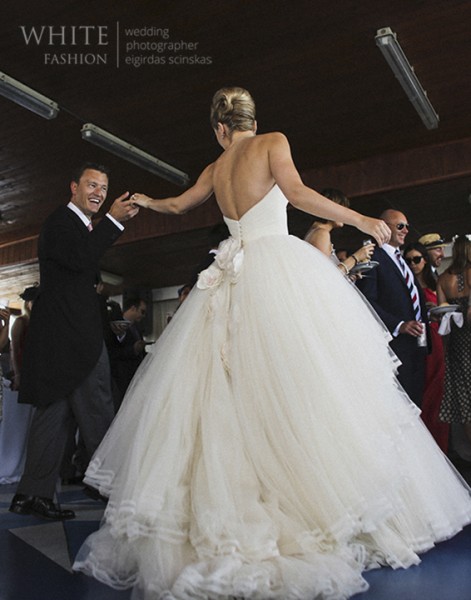 White Fashion Wedding Photographer Wedding in Italy 0112