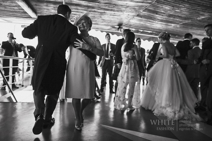 White Fashion Wedding Photographer Wedding in Italy 0113