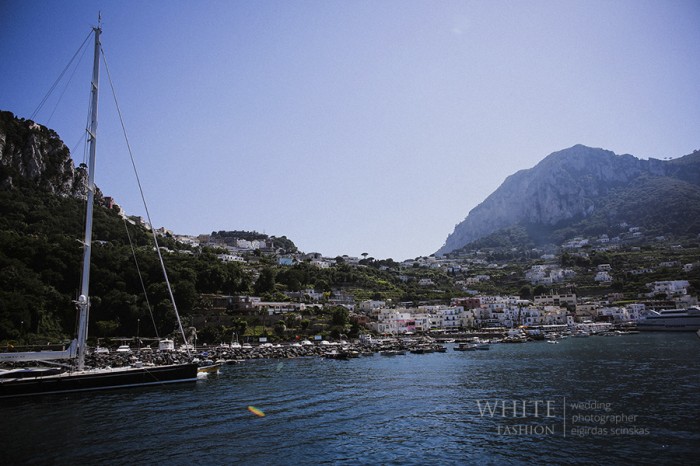 White Fashion Wedding Photographer Wedding in Italy 0125