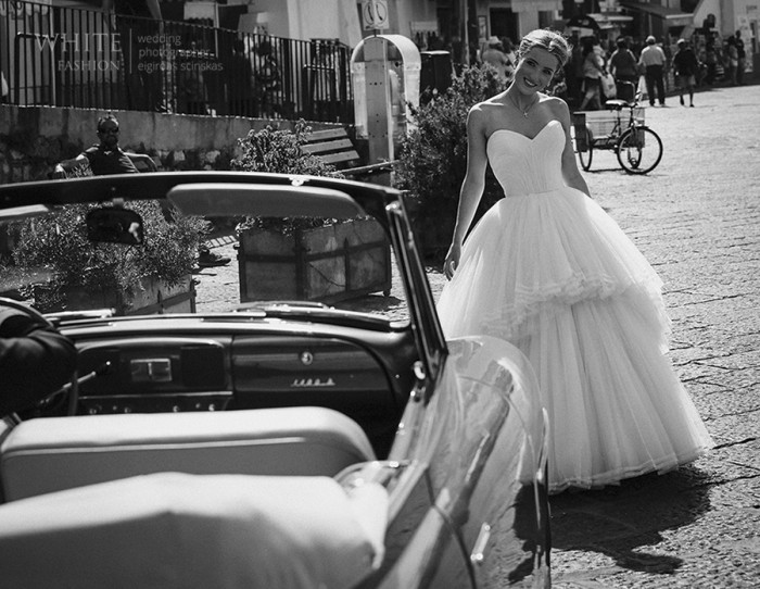 White Fashion Wedding Photographer Wedding in Italy 0127