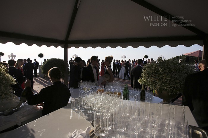 White Fashion Wedding Photographer Wedding in Italy 0168