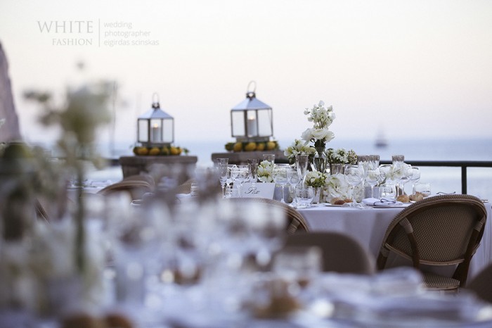 White Fashion Wedding Photographer Wedding in Italy 0179