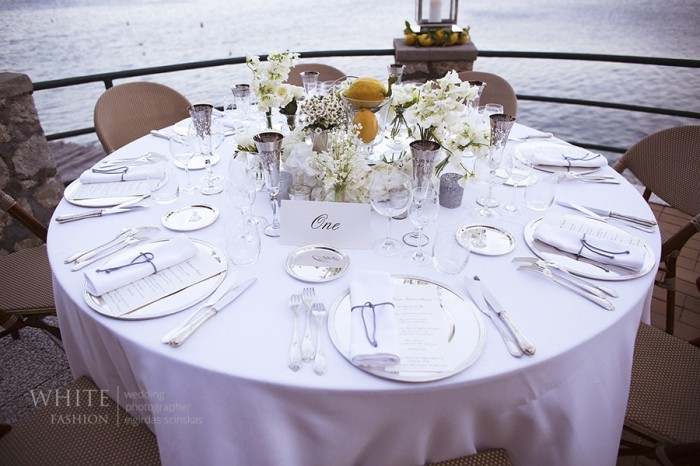 White Fashion Wedding Photographer Wedding in Italy 0181