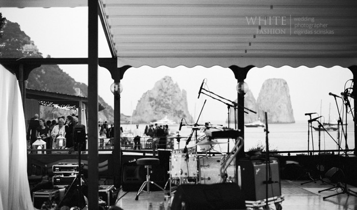 White Fashion Wedding Photographer Wedding in Italy 0186