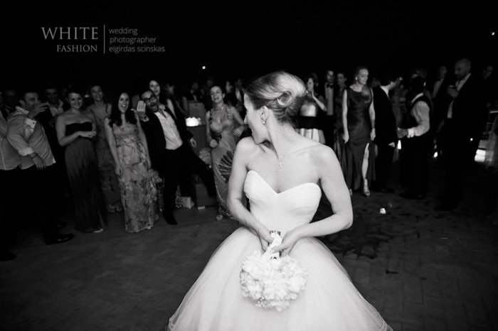 White Fashion Wedding Photographer Wedding in Italy 0206