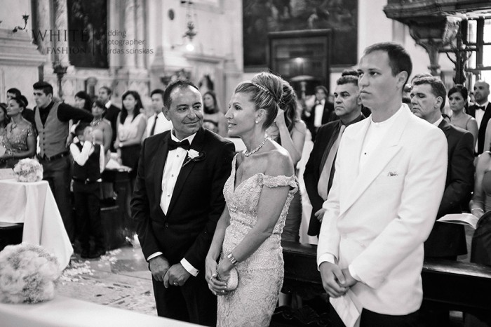 Wedding-Photographer-in-Italy-1104