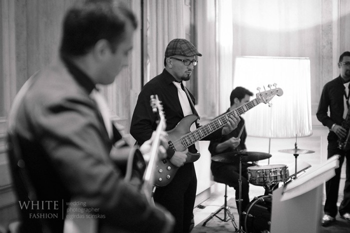 Wedding-Photographer-in-Italy-1213