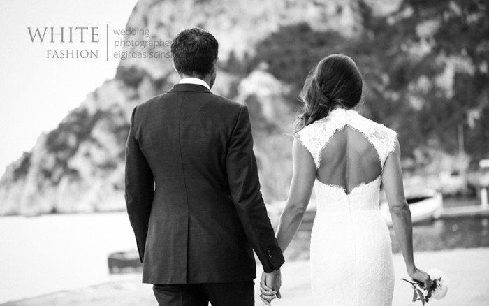 WHITE fashion wedding photographer wedding capri italy