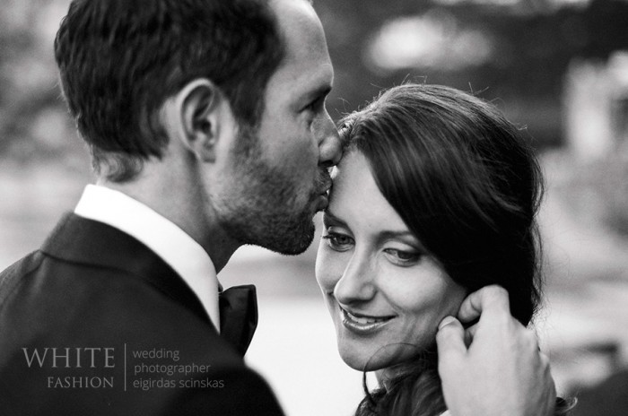 261 WHITE fashion wedding photographer wedding capri italy