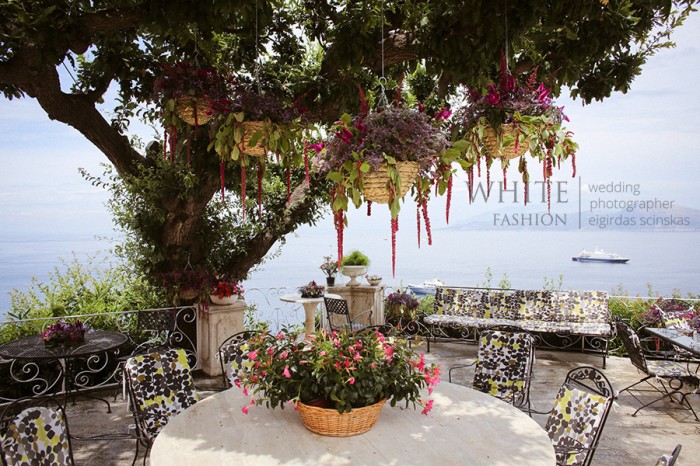 WHITE fashion wedding photographer wedding capri italy