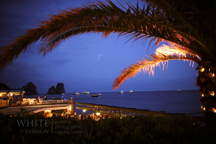 384WHITE fashion wedding photographer wedding capri italy