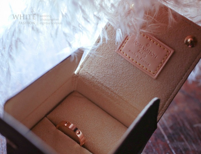 007-www.whitefashionphotographer.com