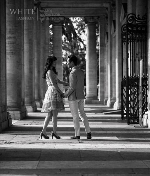 White-Fashion-Wedding-Photographer-Wedding-in-Italy-023