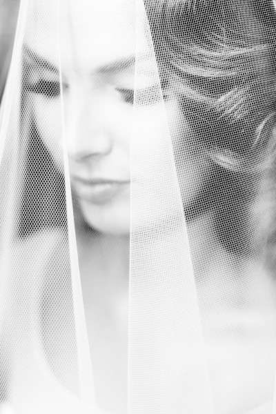 WHITE fashion wedding photographer Italy