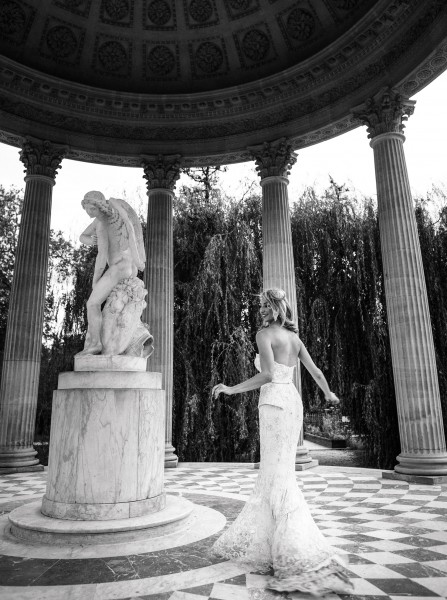 white-fashion-photographer-in-Paris-235